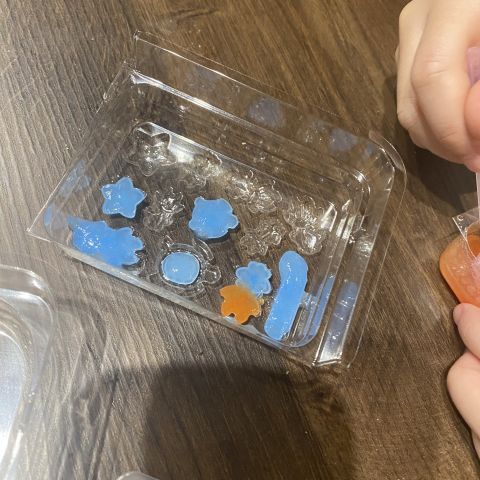 知育菓子作成中 アイキャッチ画像